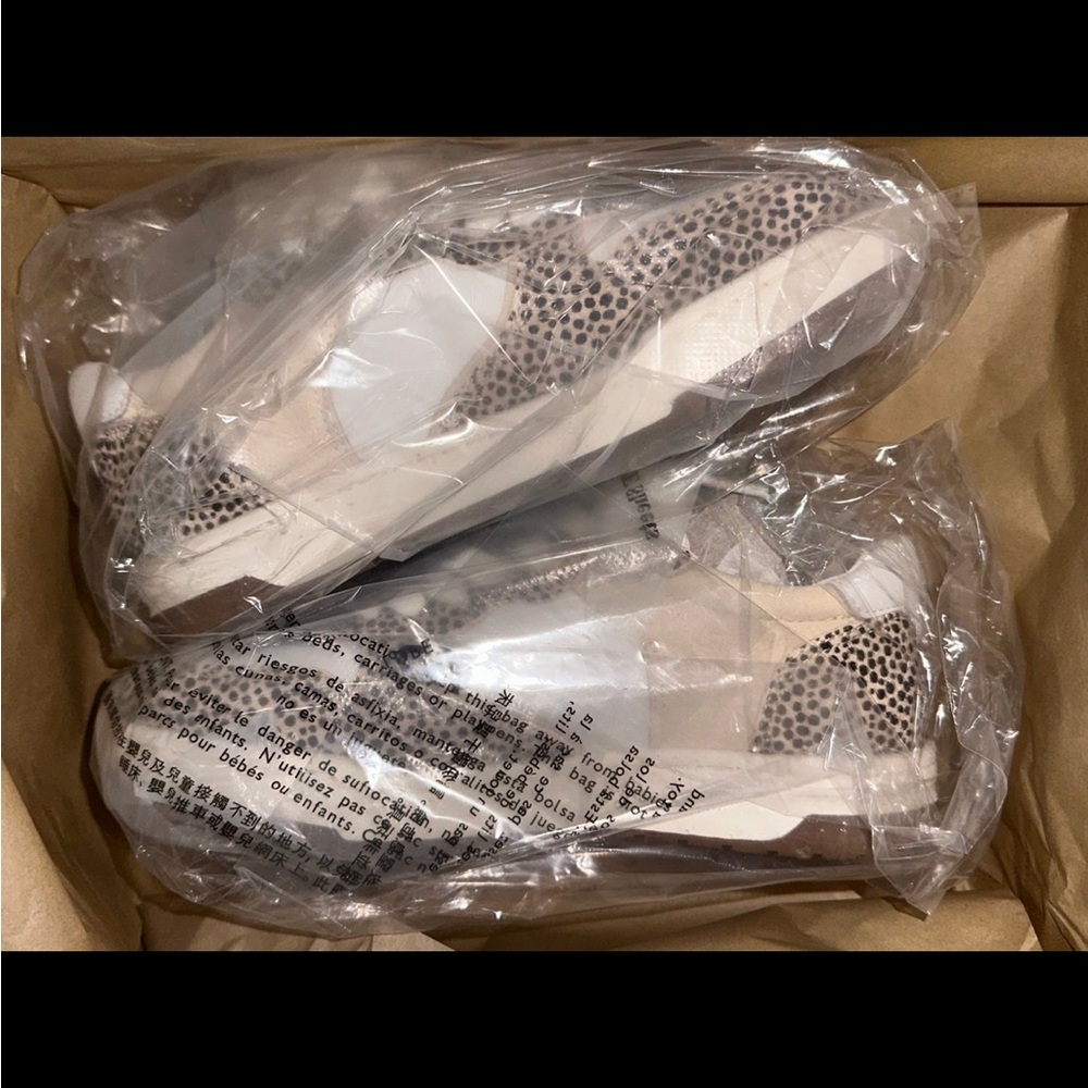 Madewell Court Sneakers in Spotted Calf Hair sz 6 - Picture 5 of 6